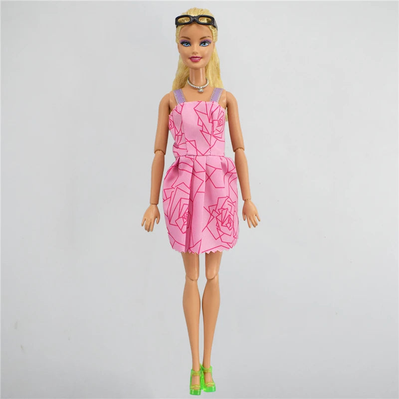 30 Item/Set Doll Accessories=10 Pcs Mixed Doll Clothes Dress+10 Pairs Doll Shoes +4 Glasses+6 Plastic Necklace for Barbie doll