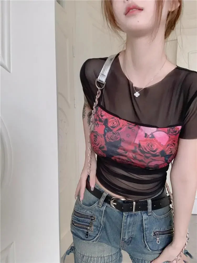 Summer Outfit Woman Tops Sexy Crop T Shirt for Women Y2k Fashion Korea Sale 90s Vintage Polyester Clothes Youthful Harajuku Kpop