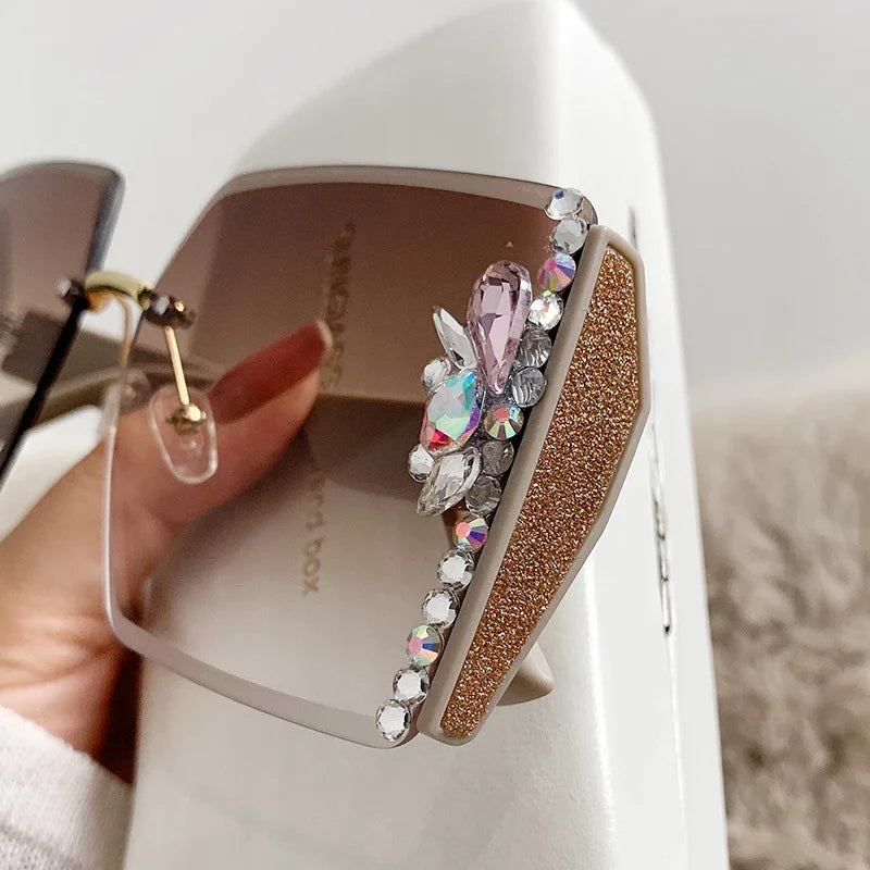 y2k Luxury Diamond Glasses Effect Lady Heart Lenses Sunglasses For Women Driving Eyeglass Female Sun Glasses Black Eyewear