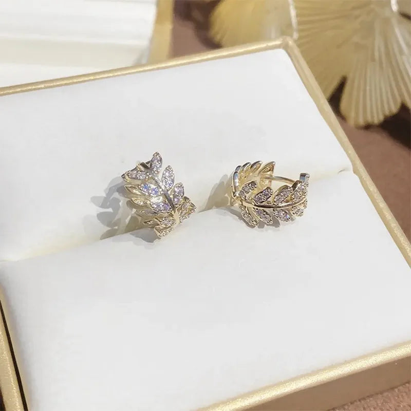 Exquisite Double Sided Zircon Golden Leaf Earrings for Women Fashion Beauty Prom Accessories Valentine's Day Gifts Party Jewelry