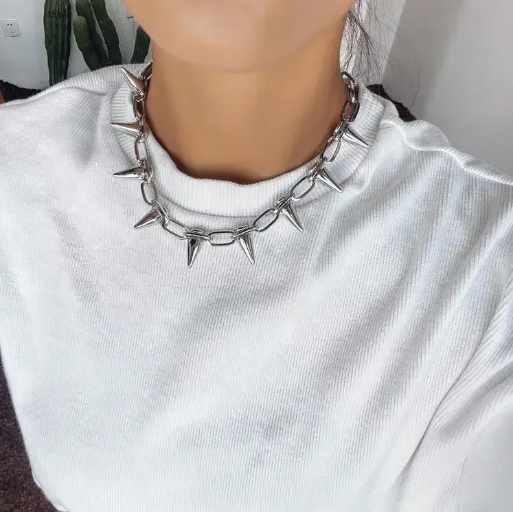New Punk Gothic Harajuku Necklaces Handmade Womens Necklace Spike Rivet Female Chain Necklaces Exaggeration Rock Choker Jewelry