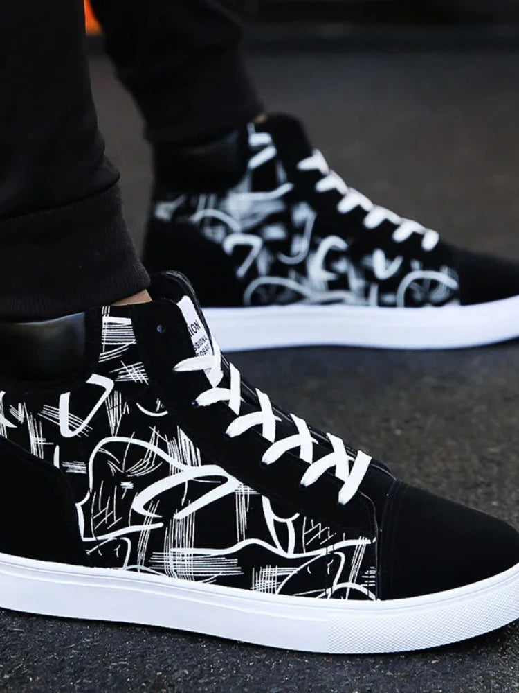 High Top Canvas Shoes for Men Fashion Platform Sneakers Spring Winter Male Casual Vulcanized Shoes Student Tenis Masculino