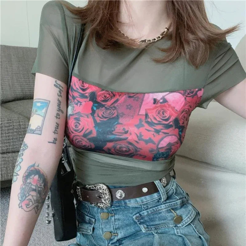 Summer Outfit Woman Tops Sexy Crop T Shirt for Women Y2k Fashion Korea Sale 90s Vintage Polyester Clothes Youthful Harajuku Kpop