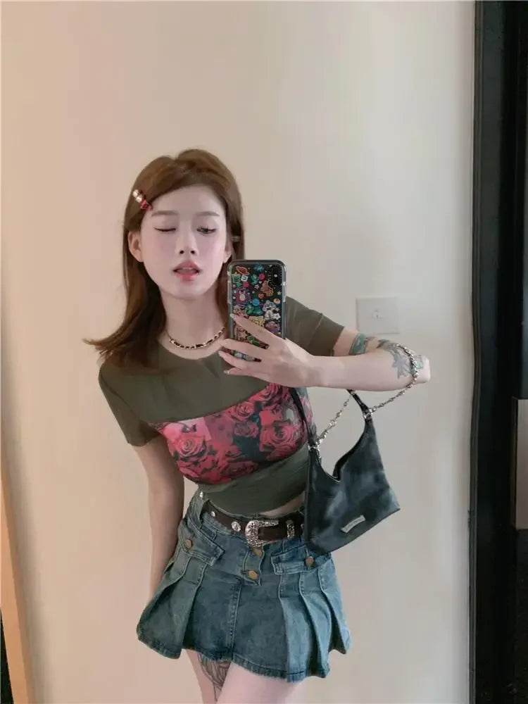 Summer Outfit Woman Tops Sexy Crop T Shirt for Women Y2k Fashion Korea Sale 90s Vintage Polyester Clothes Youthful Harajuku Kpop