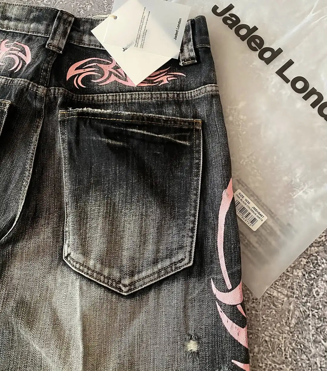 Streetwear Y2K Popular Denim Shorts Tassels Design Vintage Shorts Man Hip Hop Fashion Harajuku Punk High Waist Wide Leg Pants