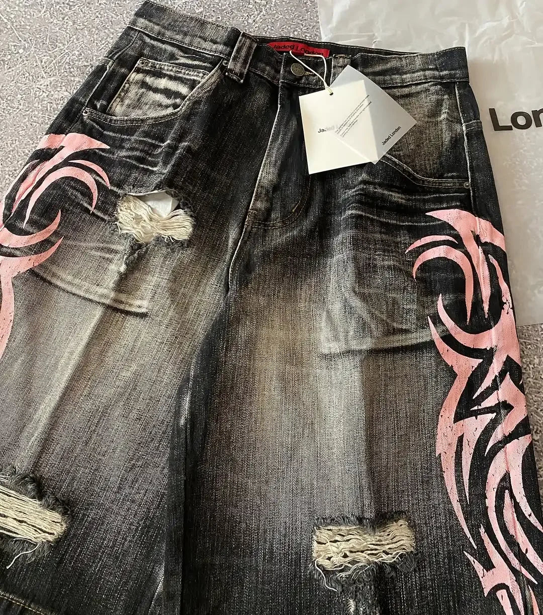 Streetwear Y2K Popular Denim Shorts Tassels Design Vintage Shorts Man Hip Hop Fashion Harajuku Punk High Waist Wide Leg Pants