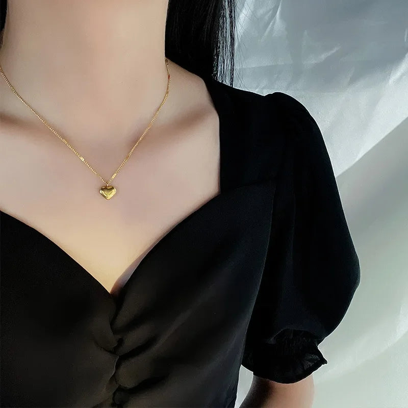 Classic Three-dimensional Love Heart Pendant Necklace for Women Luxury Gold Color Stainless Steel Chain Choker Jewelry Wholesale