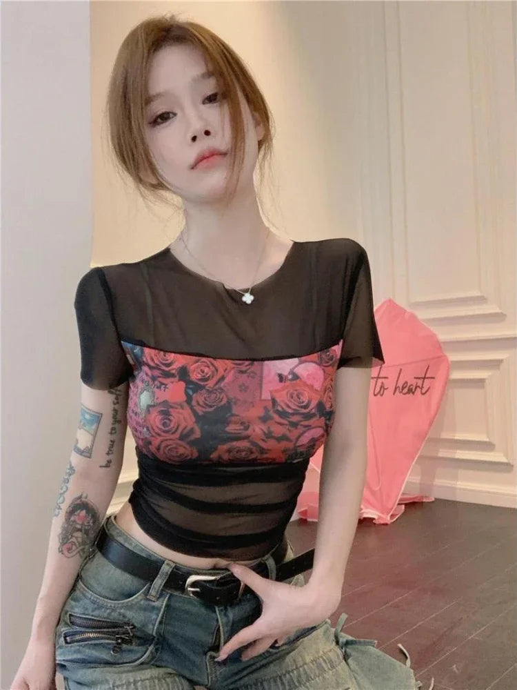 Summer Outfit Woman Tops Sexy Crop T Shirt for Women Y2k Fashion Korea Sale 90s Vintage Polyester Clothes Youthful Harajuku Kpop