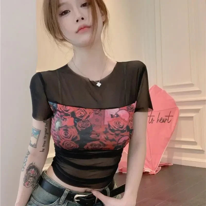 Summer Outfit Woman Tops Sexy Crop T Shirt for Women Y2k Fashion Korea Sale 90s Vintage Polyester Clothes Youthful Harajuku Kpop
