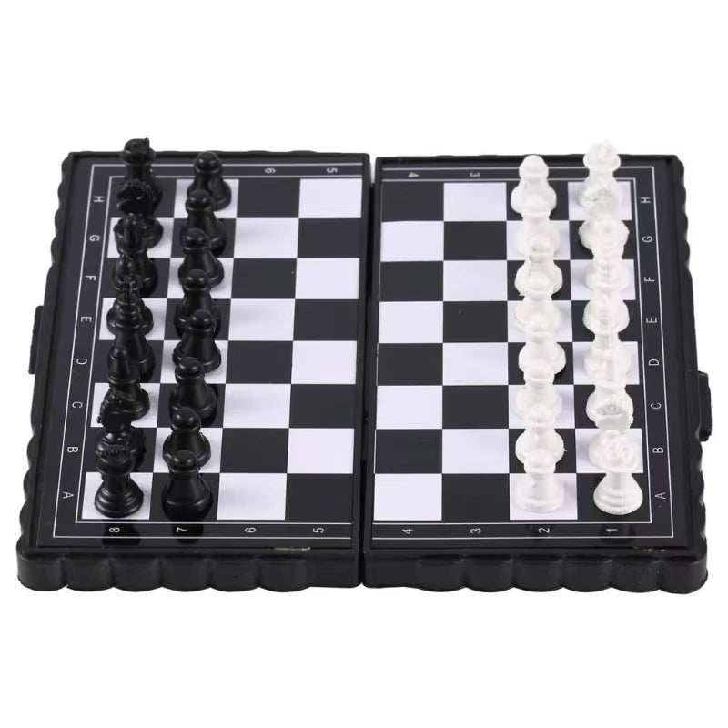 Mini Magnetic Chess Set Folding Magnetic Plastic Chessboard Board Game Portable Kid Toy Portable Outdoor