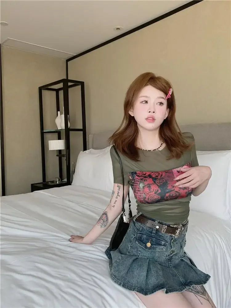 Summer Outfit Woman Tops Sexy Crop T Shirt for Women Y2k Fashion Korea Sale 90s Vintage Polyester Clothes Youthful Harajuku Kpop