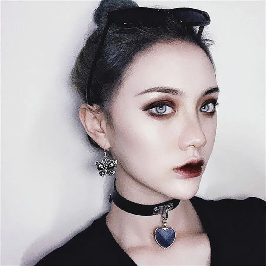 New Pattern Women Sexy Gothic Lock Harajuku Chocker Necklace Heart Key Rivets Black Goth Punk Chokers Gothic Choker Necklace