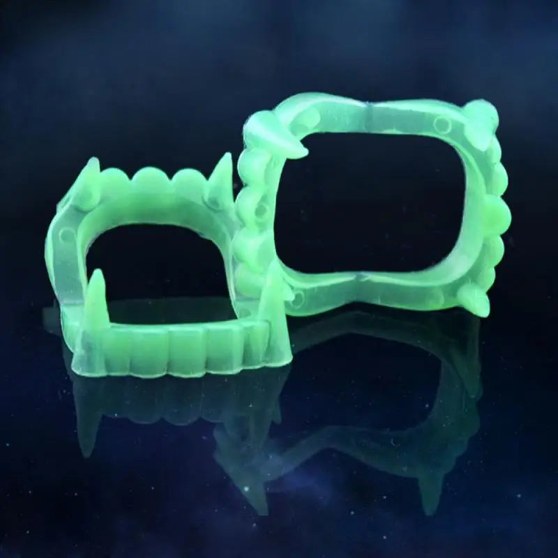 1PCS Luminous Vampire Fake Teeth For Halloween Party Night Glow Prop Masquerade Cosplay Funny Makeup Dentures Decorations