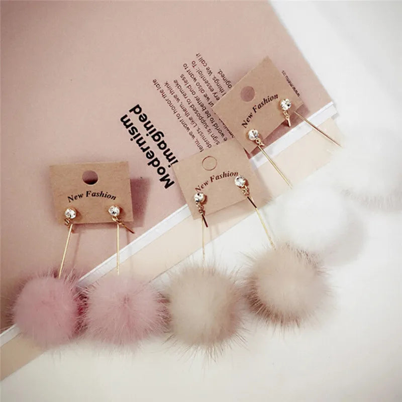 Long Drop Earrings Soft Pom Pom Ear Dangle Rabbit Fur Ball Pom For Women Crystal Earring Jewelry Cute Christmas Gift