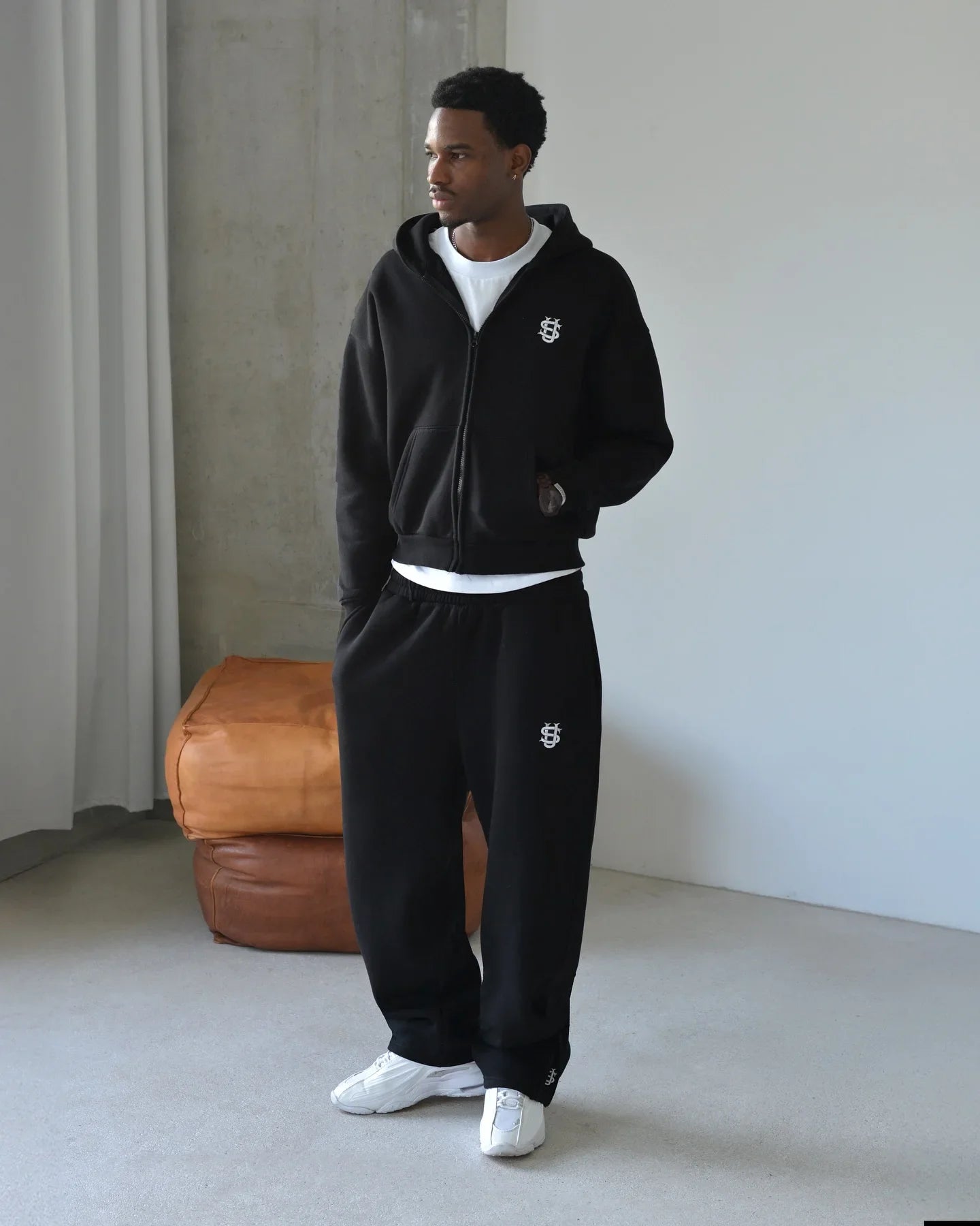 Embroidered sweatpants two-piece set Y2K clothing men's hip-hop oversized sweatpants casual zipper hoodie