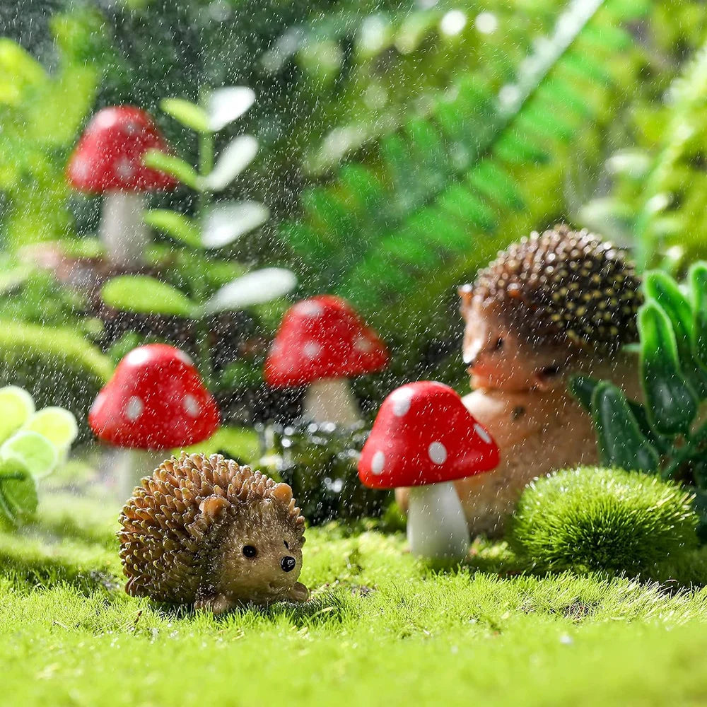 Outdoor Fairy Wild Garden Resin Hedgehogs and Wood Mushroom Accessories Miniature Garden for Plant Bonsai Craft Decor Supplies