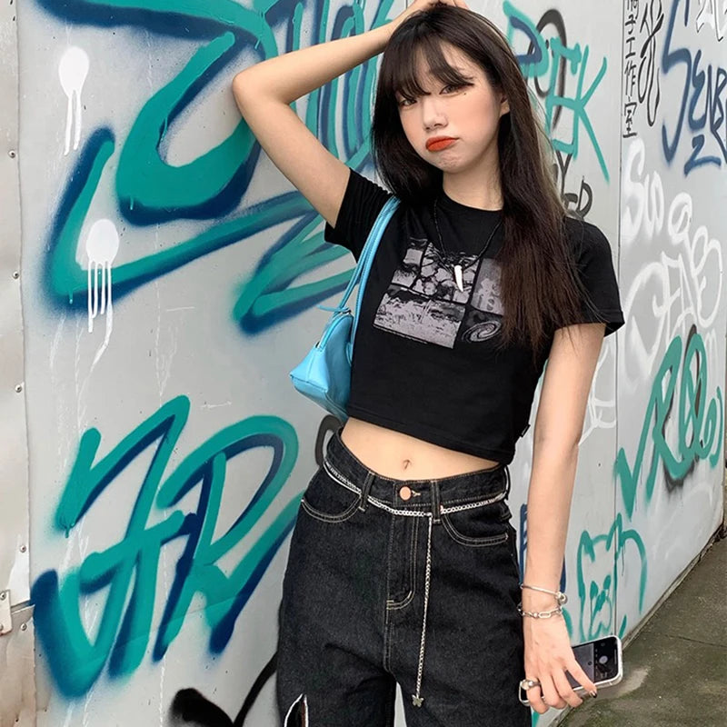 90s Black Rock Gothic Harajuku Vintage  Graphic Slim Short Crop Top Streetwear Summer Harajuku Y2K Punk Chic Women T-Shirt