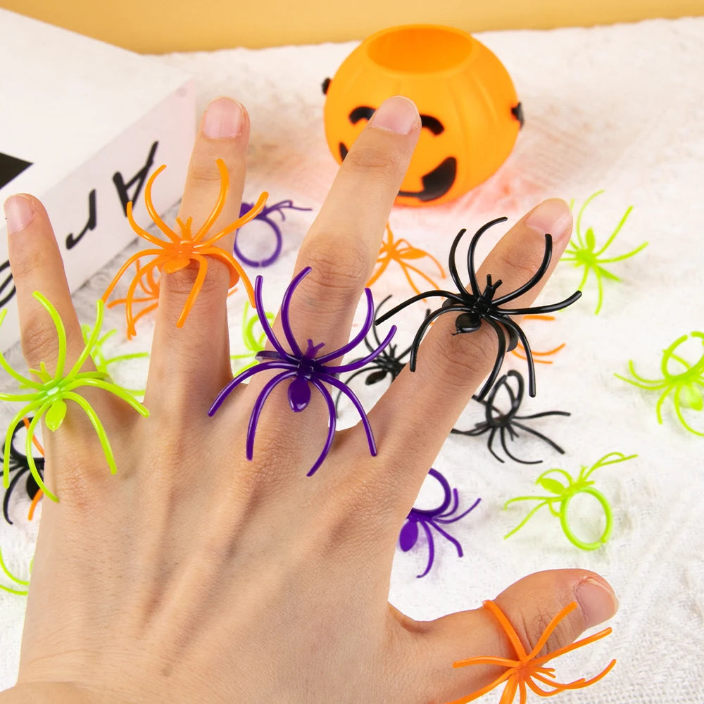 20/40/60pcs Spider Rings Halloween Rings for Kids Party Favors Colorful Plastic Spider Ring Kids Costume Accessories Props