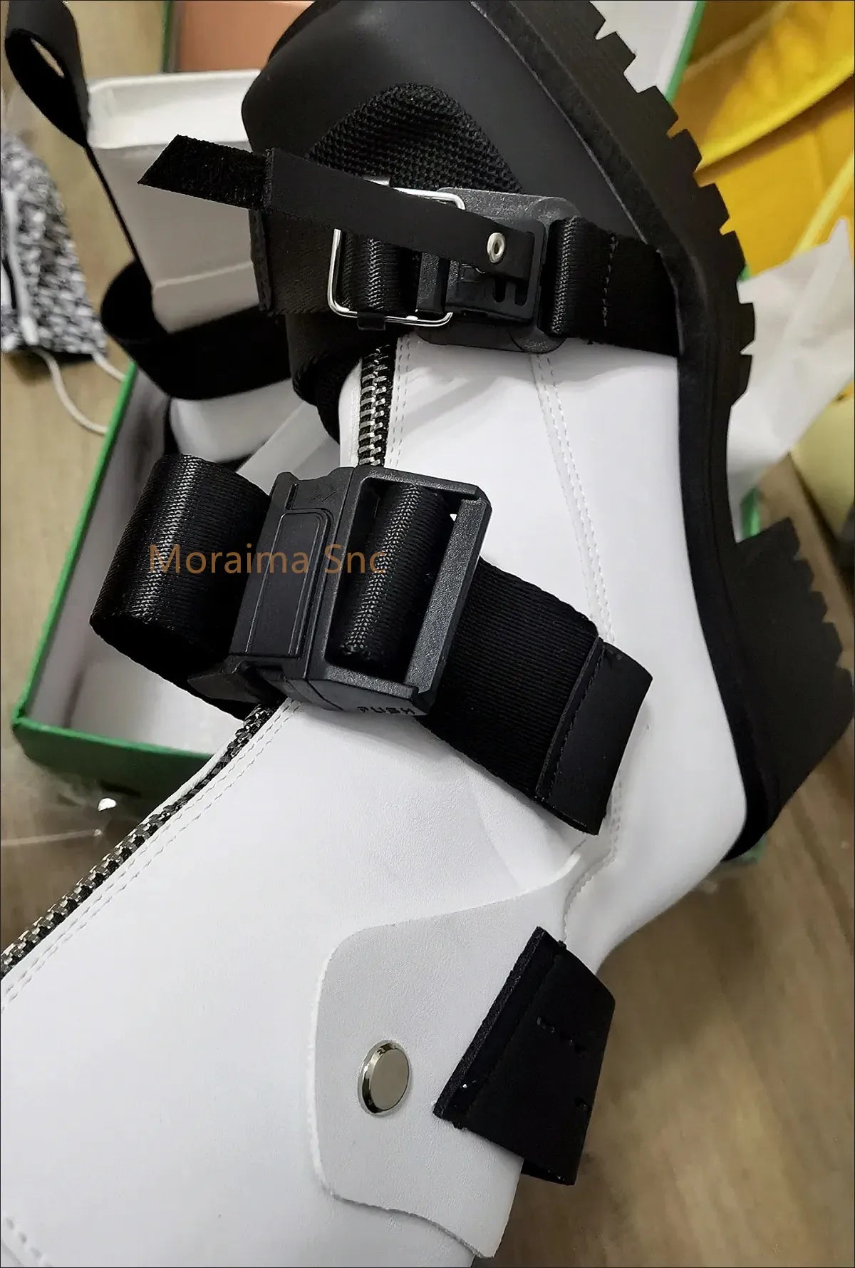 Thick Sole Belt Buckle Square Toe Ankle Boots Women Short Motorcycle Knight Boots Chelsea Boots Zipper Shoes 2023 Autumn Winter