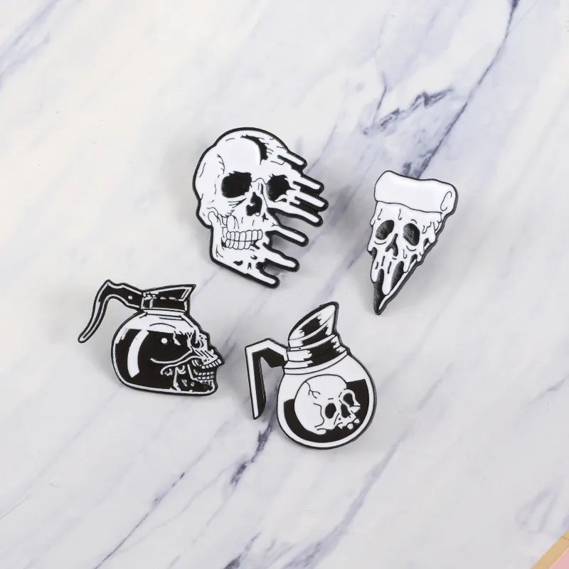 Wholesale Punk Skeleton Pins Skull Brooches Dark Lapel Pins Backpack Bag Hat Leather Jackets Fashion Accessory Gift for Friends