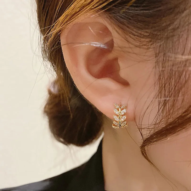 Exquisite Double Sided Zircon Golden Leaf Earrings for Women Fashion Beauty Prom Accessories Valentine's Day Gifts Party Jewelry