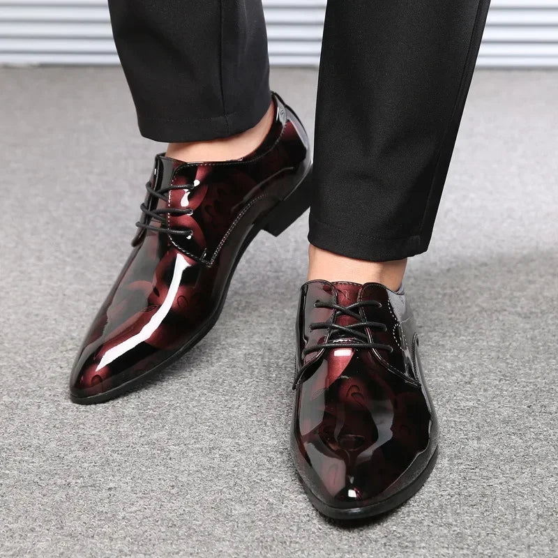 Man Formal Shoes Men Floral Pattern Leather Luxury Fashion Groom Wedding Men Oxford Dress Office Men Dress Brand High Quality