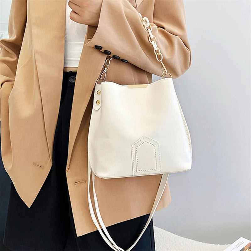 Women Shoulder Bag 2023 New Fashion Woman All-match Messenger Bag High Quality Exquisite Elegant Portable Bucket Bags