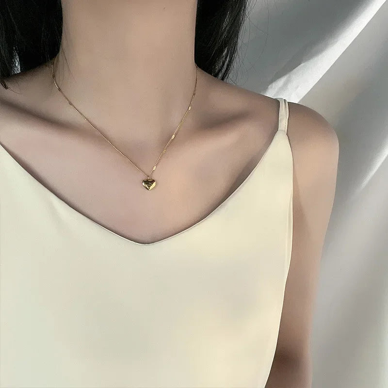 Classic Three-dimensional Love Heart Pendant Necklace for Women Luxury Gold Color Stainless Steel Chain Choker Jewelry Wholesale