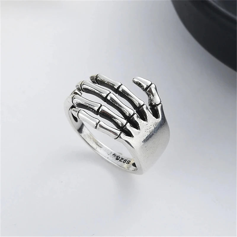 2023 Resizable Retro 925 Silver Ring Trend Punk Rock Vintage Creative Skeleton Hand Loop Party Jewelry for Women Finger Rings