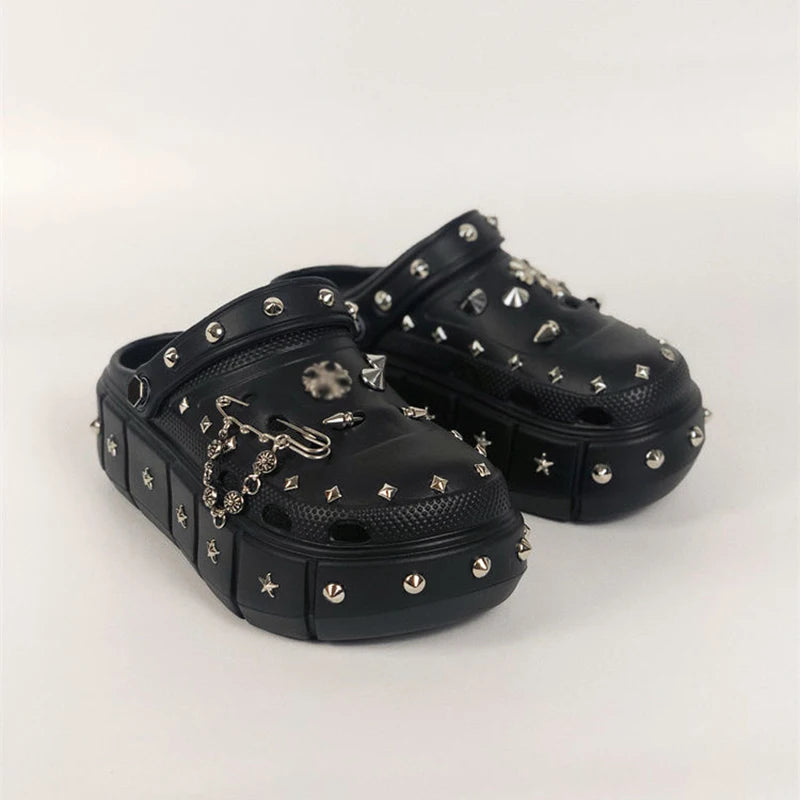 Summer Women Platform Slippers Punk Pin Rivet Sandals Garden Shoes High Heel Metal Charms Wedge Soft EVA Casual Shoes For Female