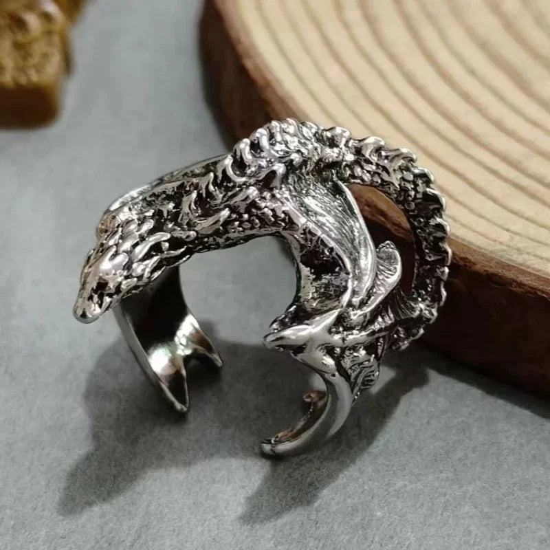 Punk Style Game of Thrones Black Dragon Wings Opening Rings for Women Men Vintage Hip Hop Rock Finger Jewelry Dragon Family Gift