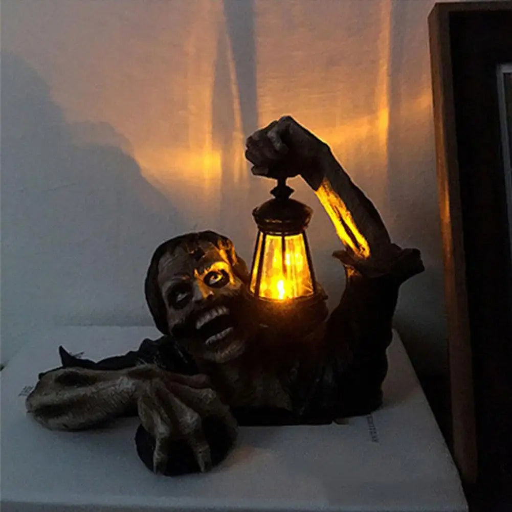 Halloween Zombie Crawling Horror Decor Scary Led Lights Garden Outdoor Lantern Light Holding Decorations Figurine Zombie Q1R7