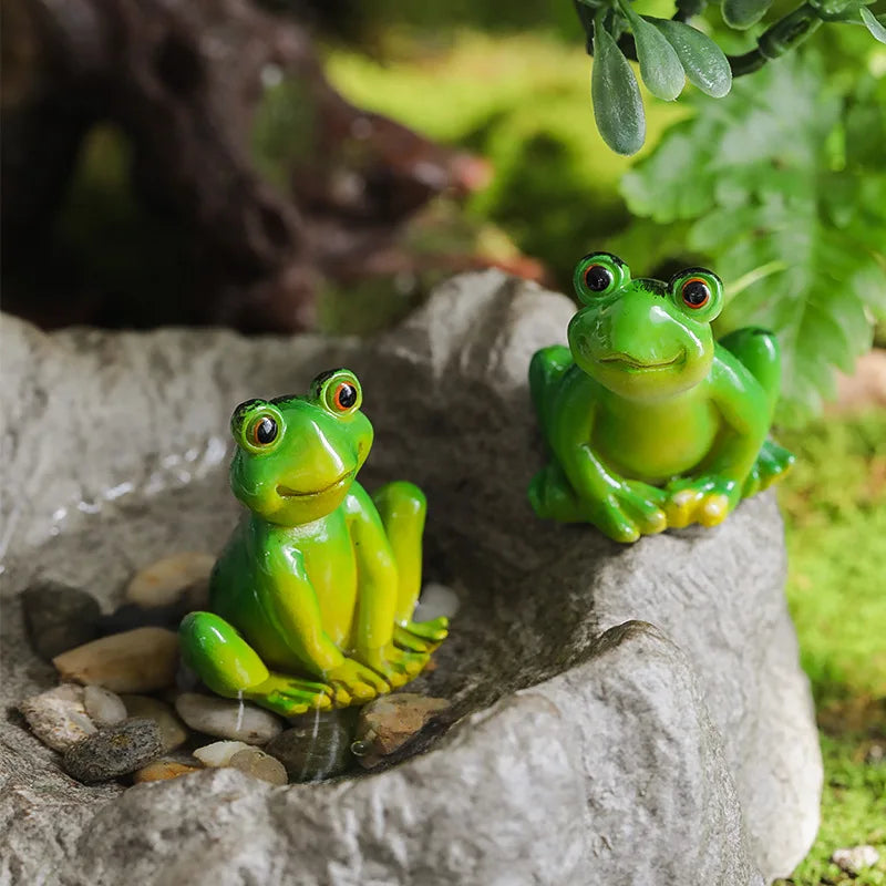 Kawaii Cartoon Frogs Artificial Resin Green Frog Figurines DIY Micro-landscape Accessories Garden Flowerpot Decorations