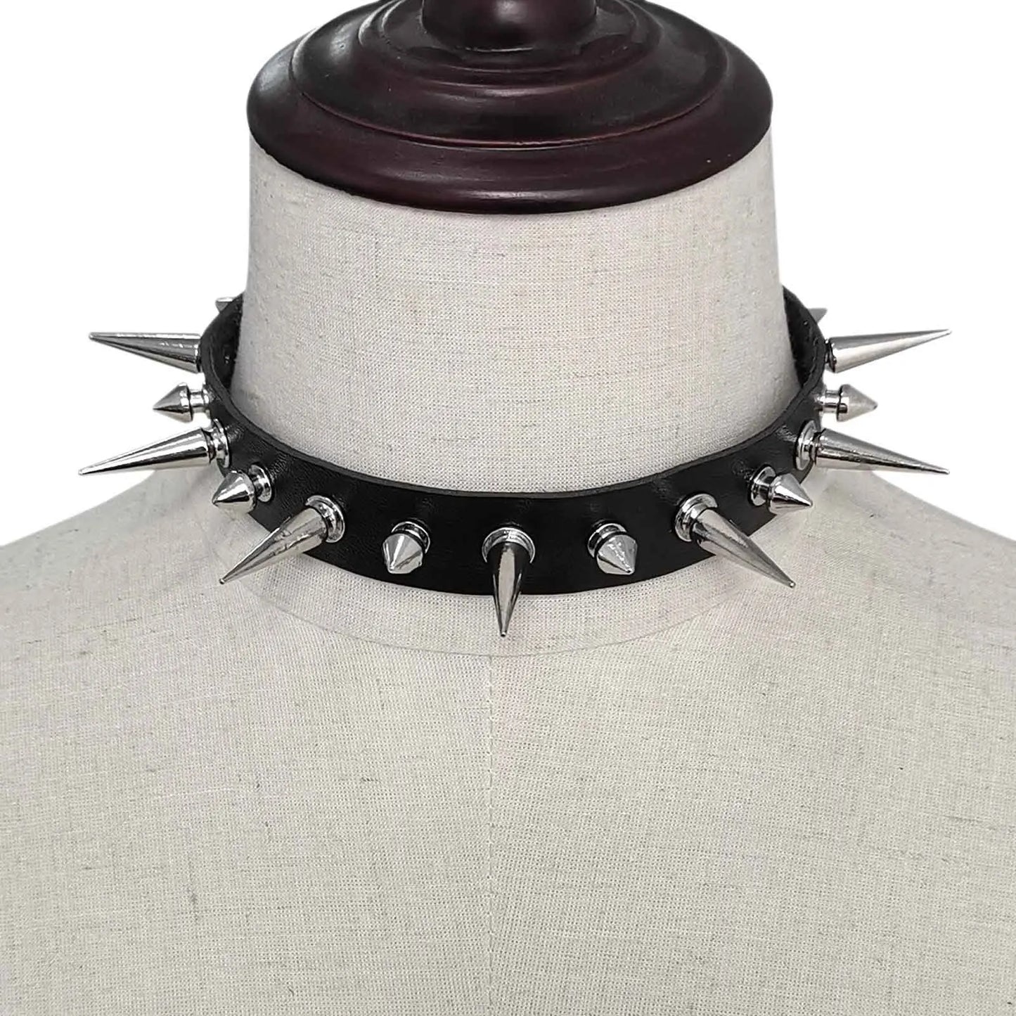 Punk Long Spike Choker PU Leather Collar for Women Men Cool Big Rivets Studded Chocker Goth Style Necklace Emo Accessories 2024