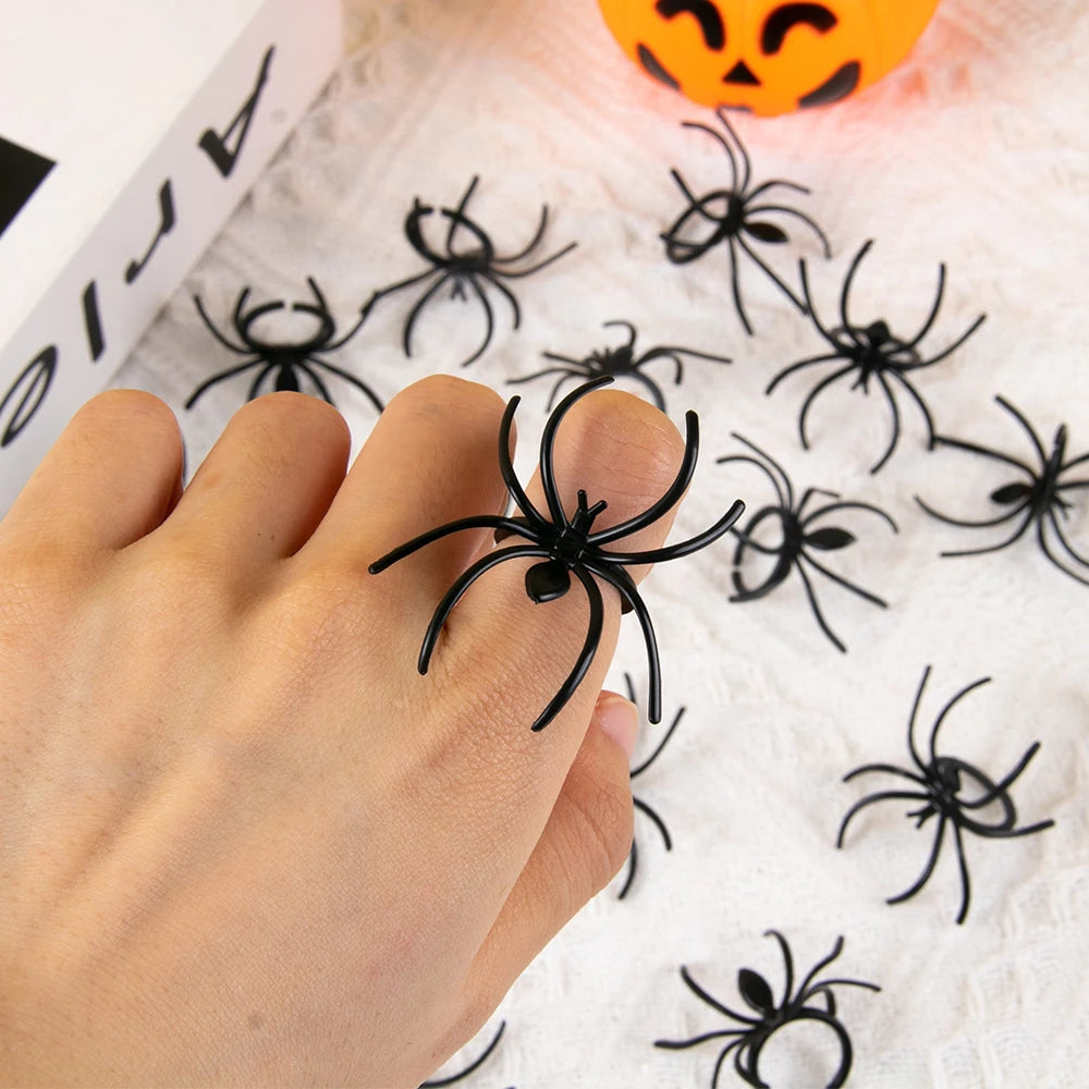 20/40/60pcs Spider Rings Halloween Rings for Kids Party Favors Colorful Plastic Spider Ring Kids Costume Accessories Props