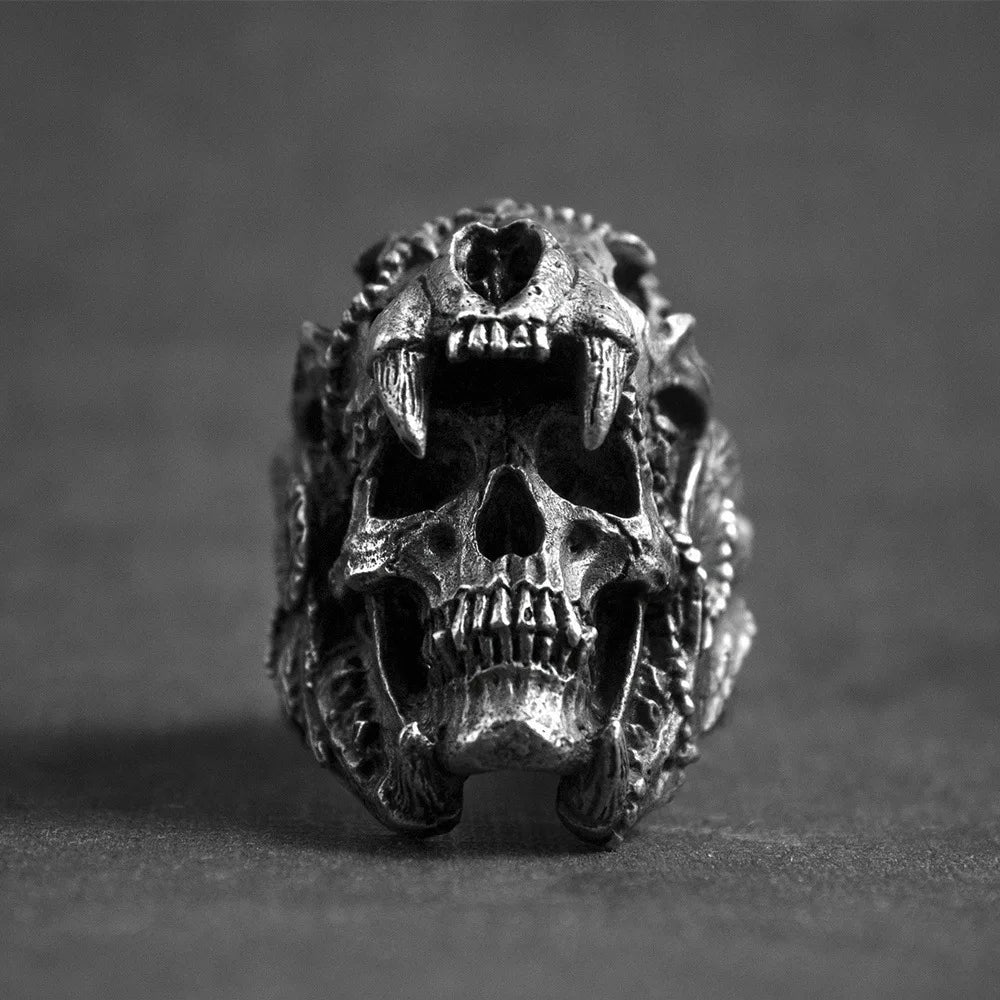 2023 new New Design vintage Stainless Steel skull and Wolf Head Ring For Men Special Design fashion punk Jewelry Wholesale