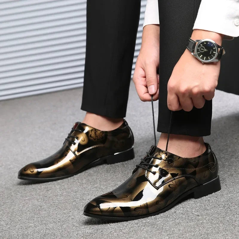 Man Formal Shoes Men Floral Pattern Leather Luxury Fashion Groom Wedding Men Oxford Dress Office Men Dress Brand High Quality