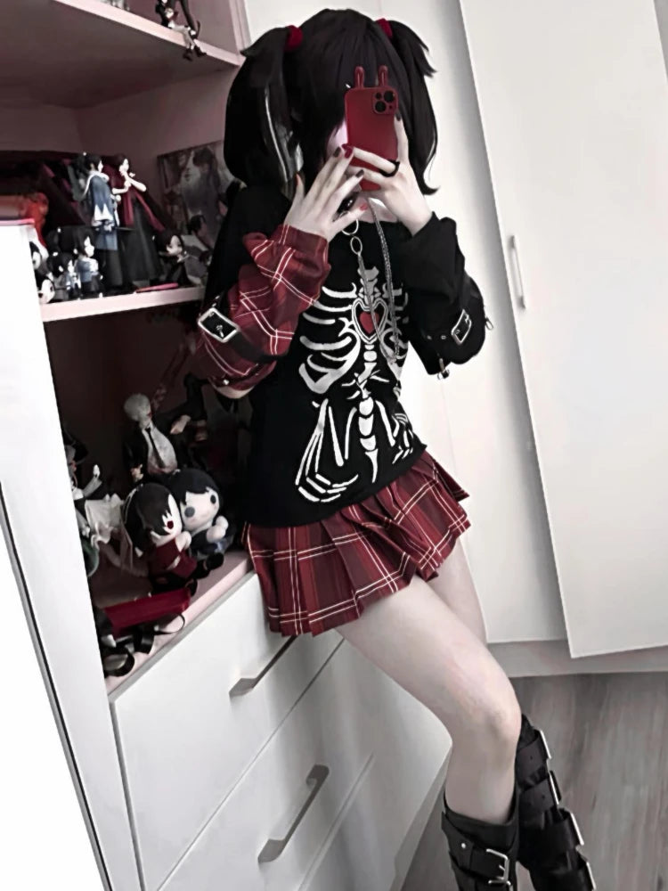 Japanese Summer Fairy Skeleton Printing T-shirts Harajuku Vintage Casual Loose Black Tops 2025 Women Streetwear Grunge Punk Tees