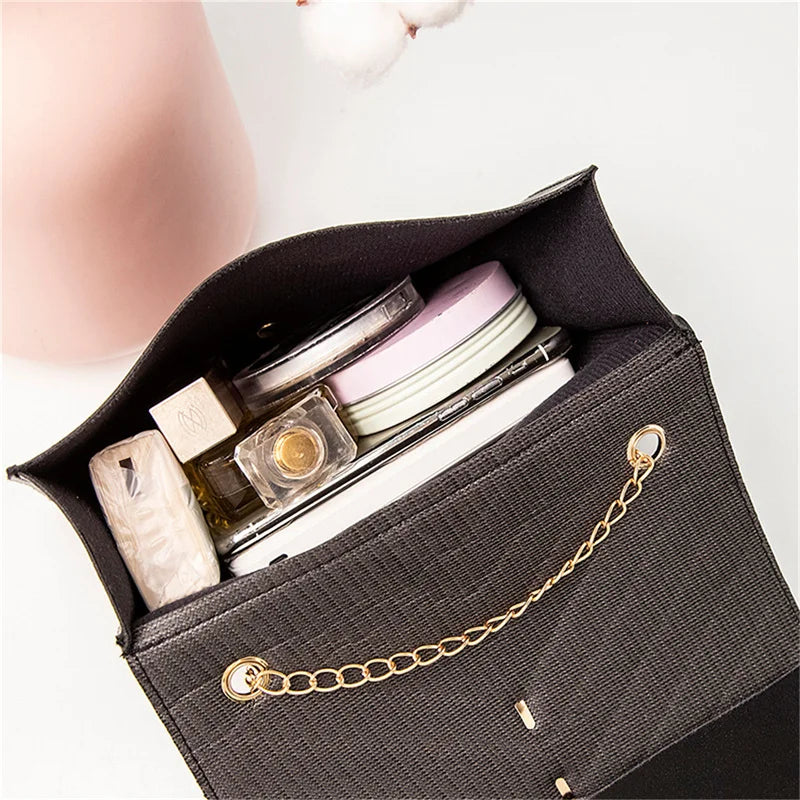 1Pcs Women PU Leather Shoulder Crossbody Bag for Women Fashion V Pattern Lattice Mini Flap Bag White Black Purses and Handbags