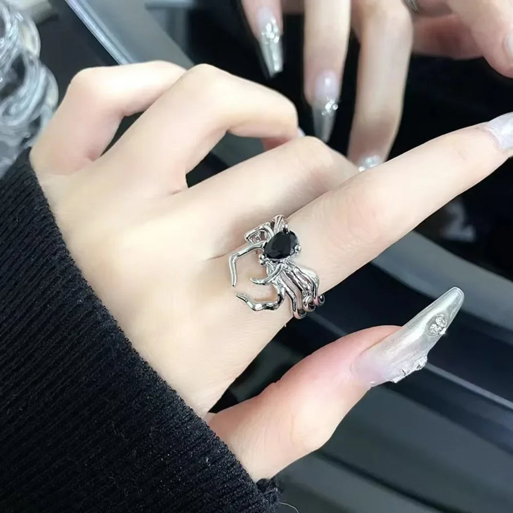 Punk Dark Style Animal Spider Opening Rings for Women Men Personality Black Crystal Hip Hop Rock Party Finger Jewelry Y2K Gift