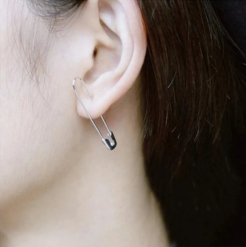 Creative Punk Hip Hop Paper Clip Srud Earrings Women Girls Paperclip Brooch Pins Drop Earrings Women Earring Jewelry Gifts