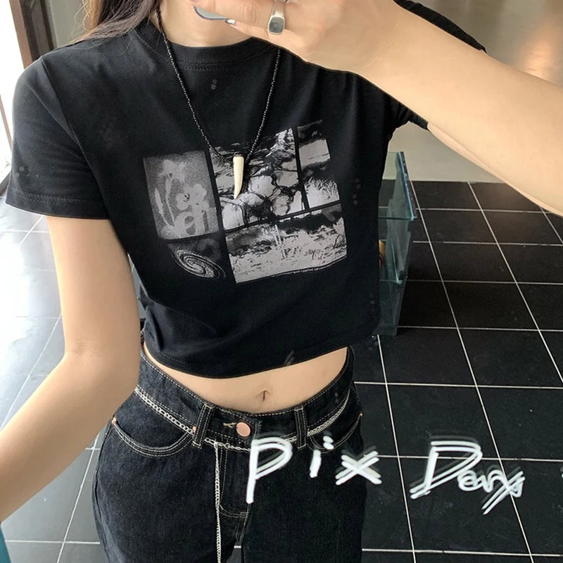 90s Black Rock Gothic Harajuku Vintage  Graphic Slim Short Crop Top Streetwear Summer Harajuku Y2K Punk Chic Women T-Shirt