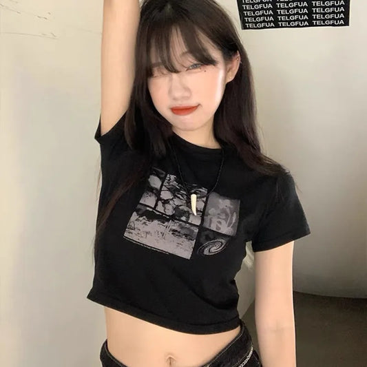 90s Black Rock Gothic Harajuku Vintage  Graphic Slim Short Crop Top Streetwear Summer Harajuku Y2K Punk Chic Women T-Shirt