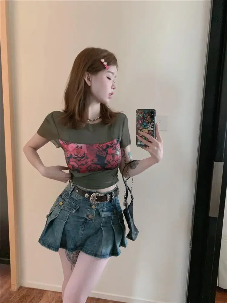 Summer Outfit Woman Tops Sexy Crop T Shirt for Women Y2k Fashion Korea Sale 90s Vintage Polyester Clothes Youthful Harajuku Kpop