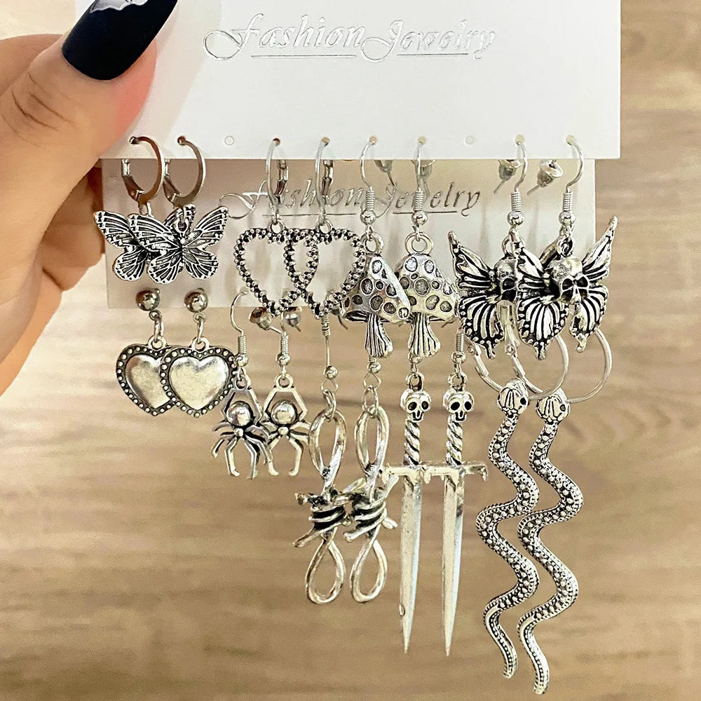 10PCS Set Personality Goth Black Butterfly Snake Heart Dangle Earring for Women Vintage Charm Hoop Earring Punk Jewelry Y2k Gift