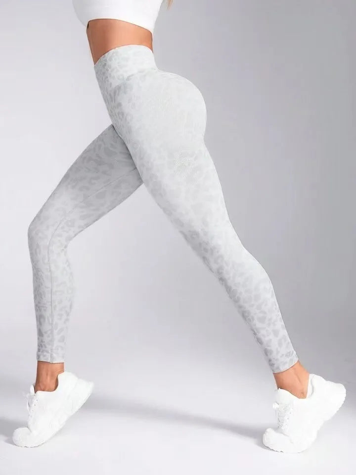 High Waist Sports Leggings Women Seamless Leopard Yoga Pants Sexy Hip Lift Trainning Fitness Outdoor Sports Tights for Women