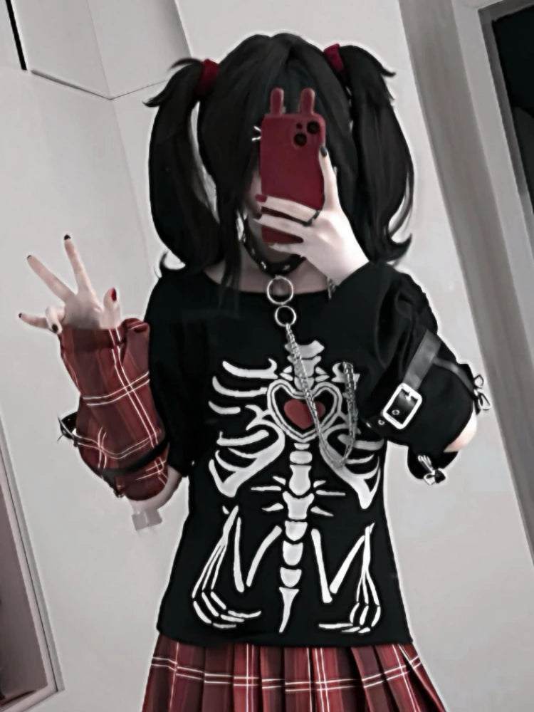 Japanese Summer Fairy Skeleton Printing T-shirts Harajuku Vintage Casual Loose Black Tops 2025 Women Streetwear Grunge Punk Tees