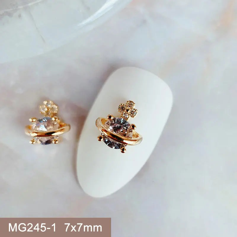 10pcs Saturn Planet Moon Nail Charms Jewelry Luxury Nail Parts Gems Stones Crystal Rhinestones Nail Art Decoration Accessories