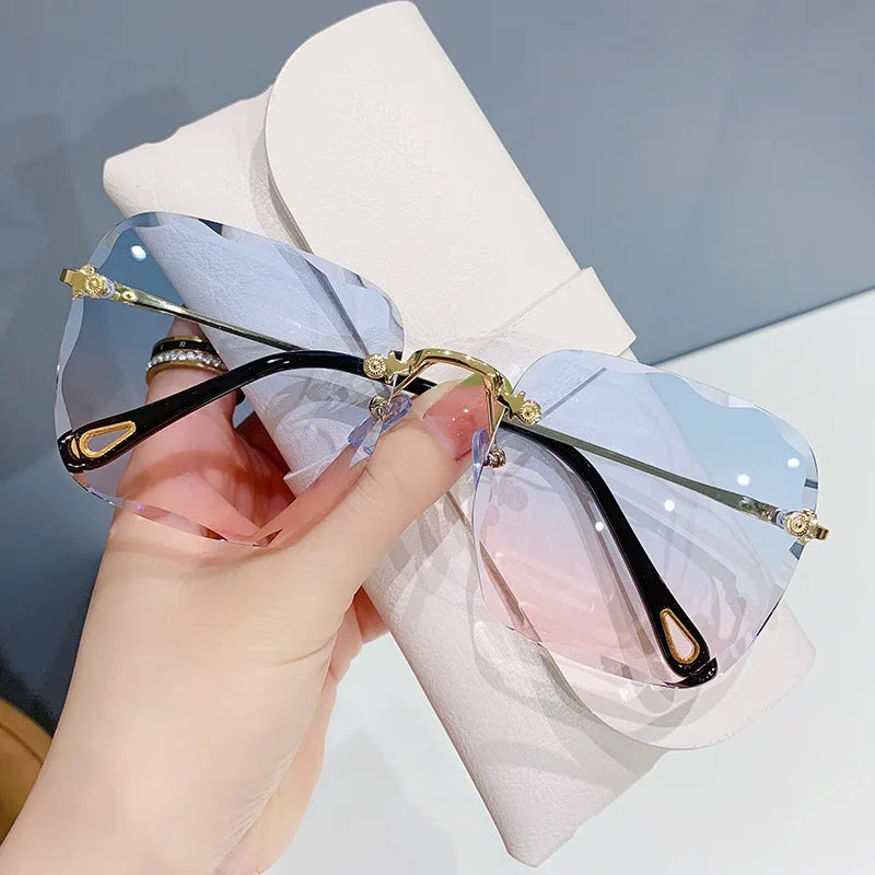 Girl Glasses Sunglasses Women Funny Sunglases Fashion Sun Glases Ladies Eyepieces Popular Eyeglasses Eyewear Lens Lunettes Femme