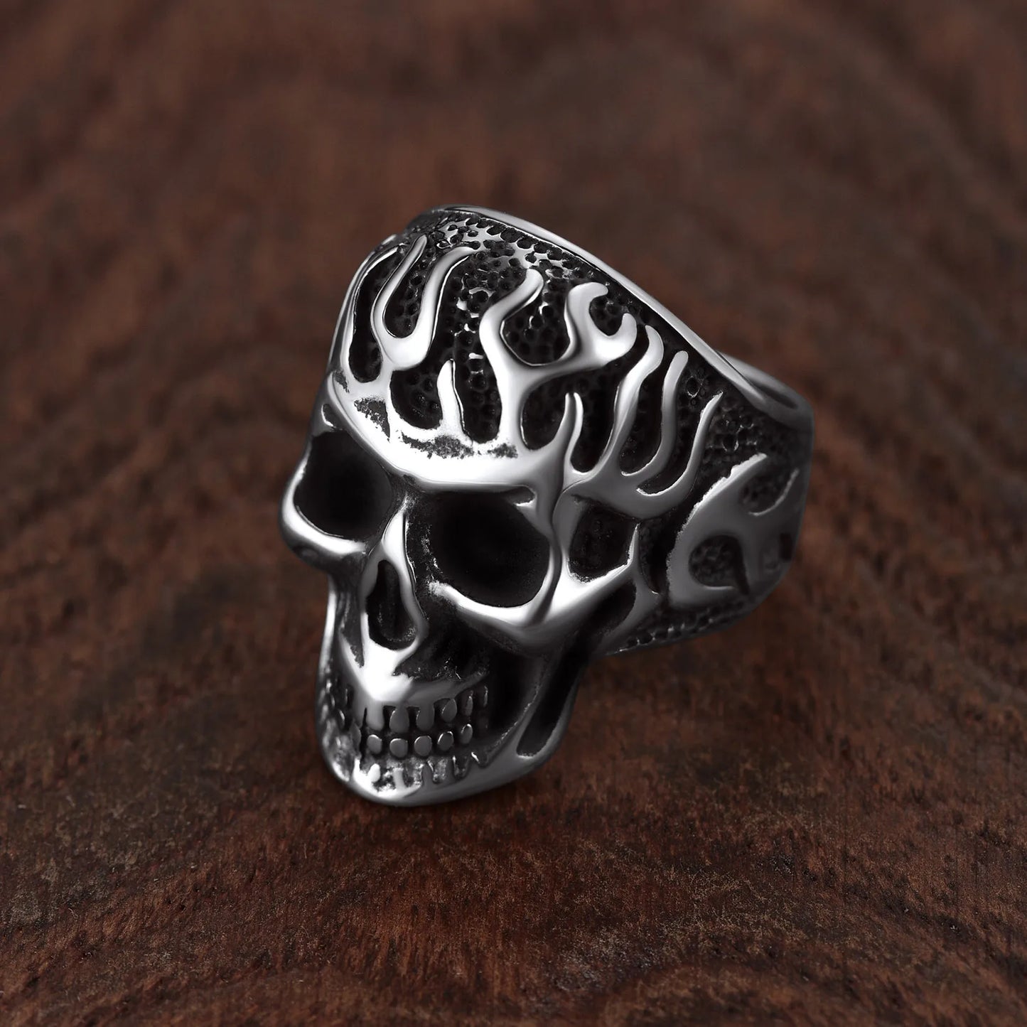 ChainsPro Retro Style Stainless Steel 3D Embossed Fire Flame Head Skeleton Skull Rings for Man Sizes 7-14 Gothic Punk Jewelry